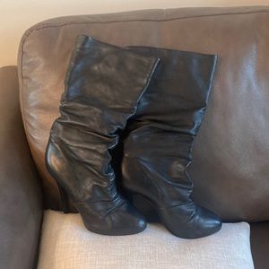 Aldo black leather boots size 8